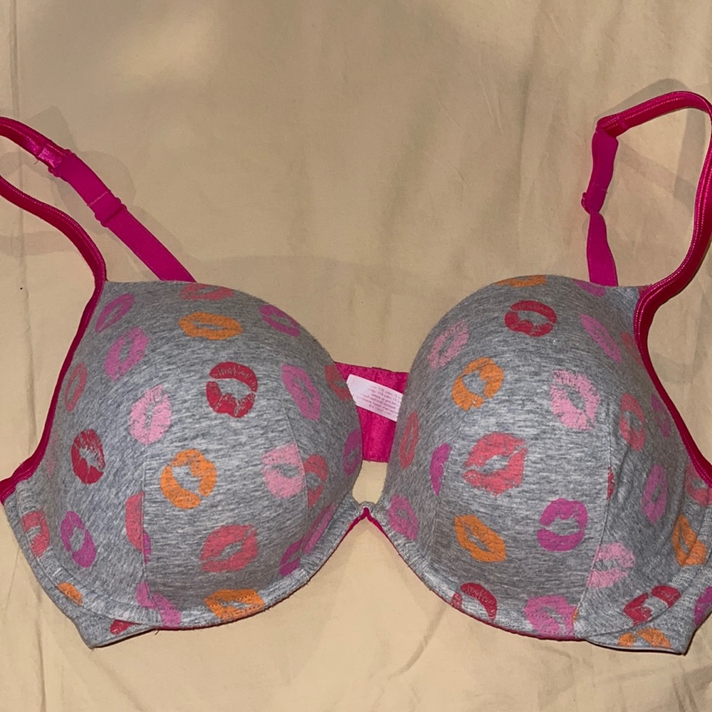 Cacique Lip Print Push up Bra